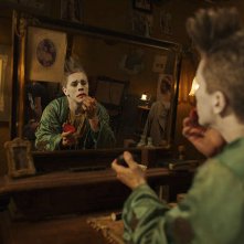 Mister Chocolat: James Thierrée in una scena del film