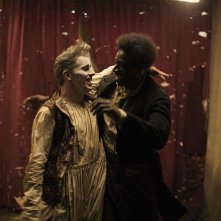 Mister Chocolat: Omar Sy e James Thierrée in una scena del film