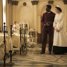 Mister Chocolat: Omar Sy e Clotilde Hesme in una scena del film
