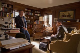 Zona d'ombra - Una scomoda verità: Alec Baldwin e Will Smith in una scena del film