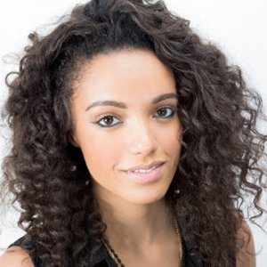 Locandina di Maisie Richardson-Sellers