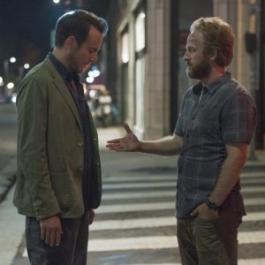 Flaked: Will Arnett e David Sullivan in una foto della serie