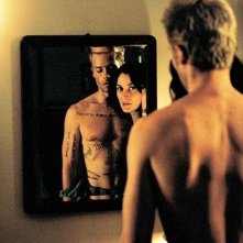 Memento: Guy Pearce e Carrie Ann Moss