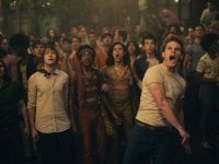 Stonewall: le origini della 'gay liberation' raccontate da Roland Emmerich