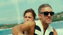 Un Momento di Follia - Trailer Ufficiale Italiano