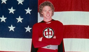 Ralph supermaxieroe: l'attore William Katt interpreta Ralph