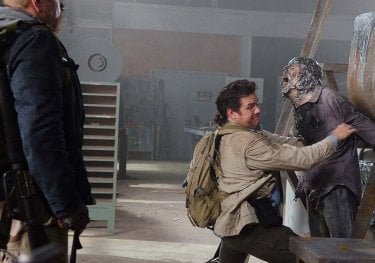 The Walking Dead: episodio 6x14 Twice as Far