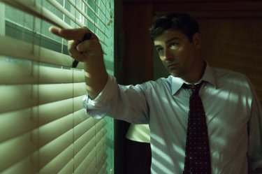 Bloodline: Kyle Chandler in una foto della seconda stagione