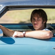 Tutti vogliono qualcosa: Blake Jenner in una scena del film