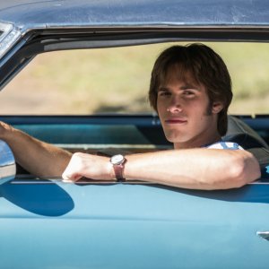 Tutti vogliono qualcosa: Blake Jenner in una scena del film