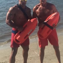 Baywatch: Dwayne Johnson e David Hasselhoff sul set