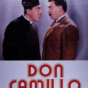 Locandina di Il piccolo mondo di Don Camillo