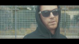 Zeta - Featurette Salmo 