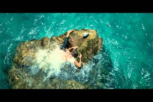 Paradise Beach: Dentro L'incubo - Trailer Italiano