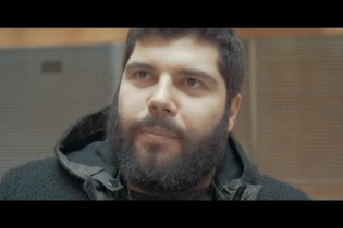 Zeta - Featurette esclusiva 'Sante'