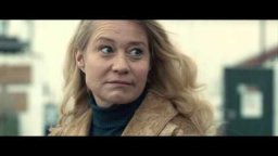 La Comune - Clip 'A spasso con Emma'