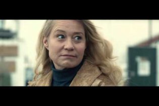 La Comune - Clip 'A spasso con Emma'