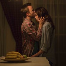 The Path: Aaron Paul e Michelle Monaghan in una foto della serie
