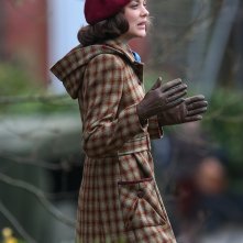 Five seconds of silence: Marion Cottilard sul set