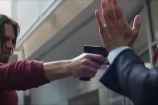 Captain America: Civil War - 'Capitan America v Black Panther' Spot