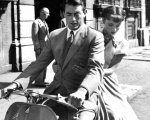 Vacanze romane di William Wyler a via Veneto il 24 luglio
