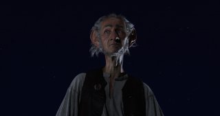 Il gigante gentile: Mark Rylance interpreta il gigante