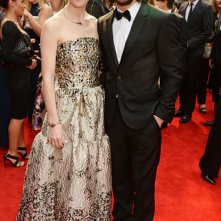 Rose Leslie e Kit Harington sul red carpet dei premi Olivier