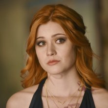 Shadowhunters: Katherine McNamara interpreta Clary nell'episodio Stella del mattino
