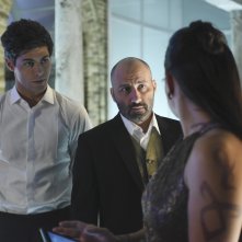 Shadowhunters: gli attori Matthew Daddario e Paulino Nunes  nell'episodio Stella del mattino