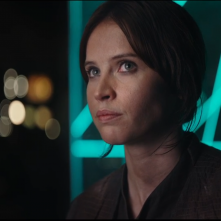 Rogue One - A Star Wars Story: un primo piano di Felicity Jones nel teaser trailer del film