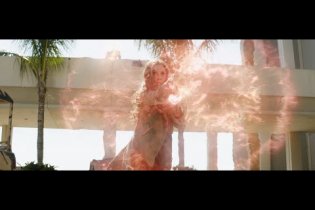 Captain America: Civil War - Featurette 'In Good Company'