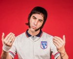 Attenti a Sacha Baron Cohen: con 'Grimsby' si trasforma nel fratello scemo di 007
