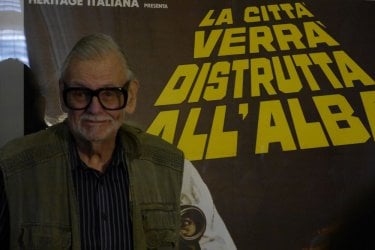 Lucca Film Festival: George Romero davanti al poster italiano di The Crazies