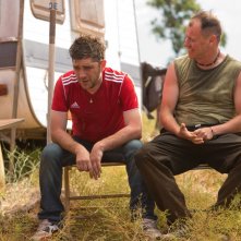 Cristian e Palletta contro tutti: Pietro Sermonti e Libero De Rienzo in una scena del film