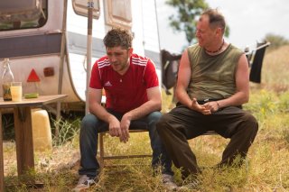 Cristian e Palletta contro tutti: Pietro Sermonti e Libero De Rienzo in una scena del film
