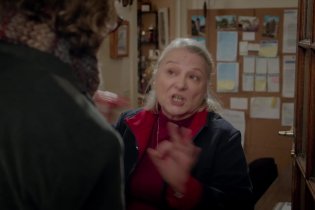 Benvenuti...ma non troppo - Clip esclusiva