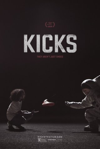 Locandina di Kicks