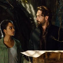 Sleepy Hollow: Lyndie Greenwood e Tom Mison in Ragnarok