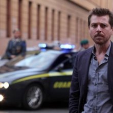 Il sistema: Claudio Gioè in una scena della fiction di Rai Uno