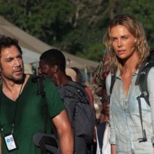 The Last Face: Javier Bardem e Charlize Theron in una scena del film