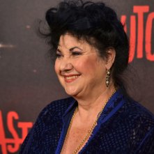 Outcast: uno scatto di Marisa Laurito sul red carpet della premiere europea