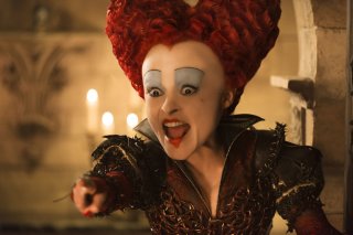 Alice attraverso lo specchio: Helena Bonham Carter in un'immagine del film
