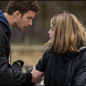 Elle: Jonas Bloquet e Alice Isaaz in una scena del film