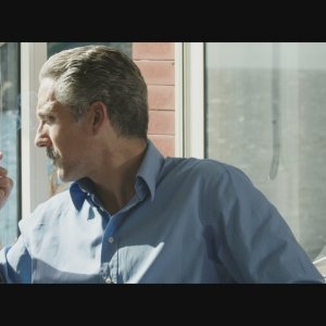 Era d'estate: Beppe Fiorello in una scena del film