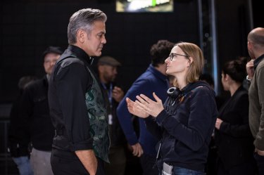 Money Monster - L'altra faccia del denaro: George Clooney con Jodie Foster sul set