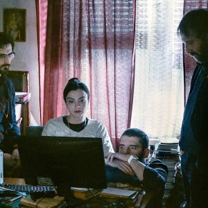 Sieranevada: una scena di gruppo del film