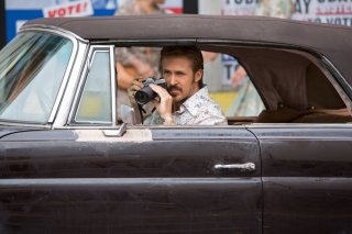 The Nice Guys: Ryan Gosling in una scena del film