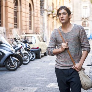 Tini - La nuova vita di Violetta: Adrian Salzedo in una scena del film