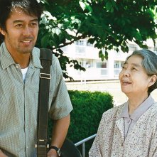 After the Storm: Kirin Kiki e Hiroshi Abe in una scena del film