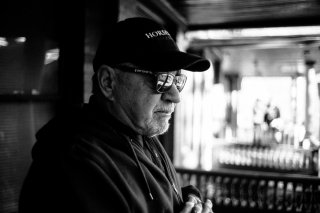Dog Eat Dog: il regista Paul Schrader sul set